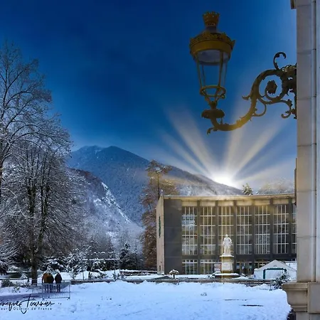 Des 2 Nations Hotel 2*