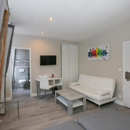 Hotel Des 2 Nations 2*